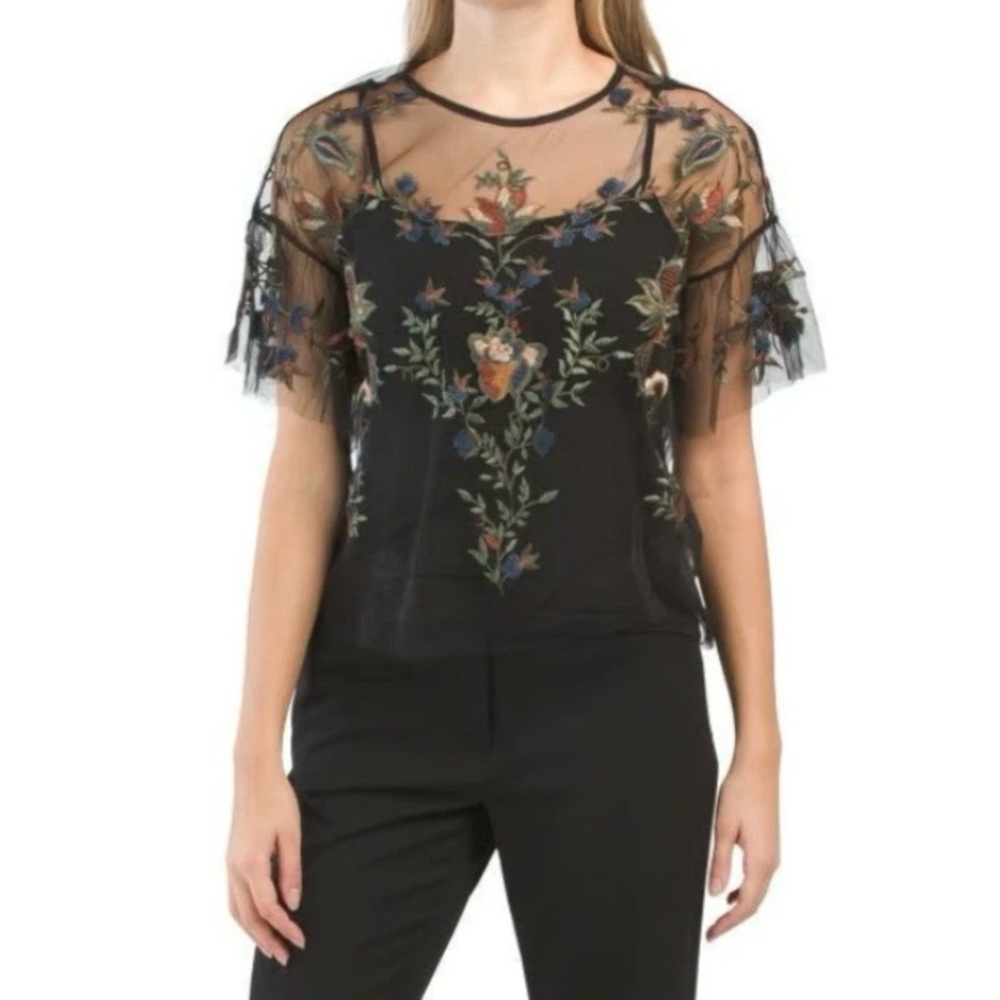ELIANE ROSE NWT Floral Embroidered Black Mesh Top Short Flare Sleeves Size L